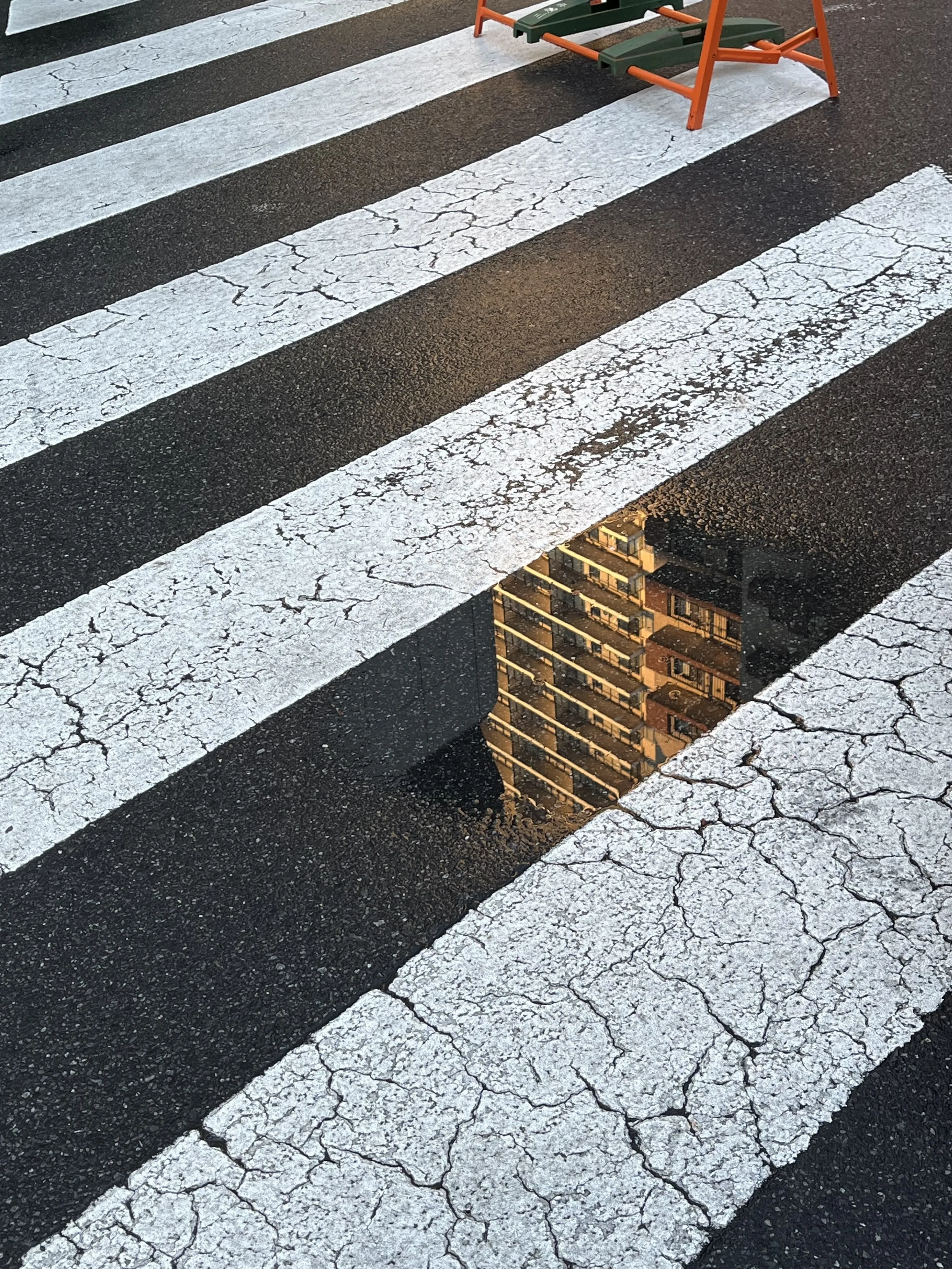 銅賞2木村 恵茉さん作品名：横断歩道の鏡の写真