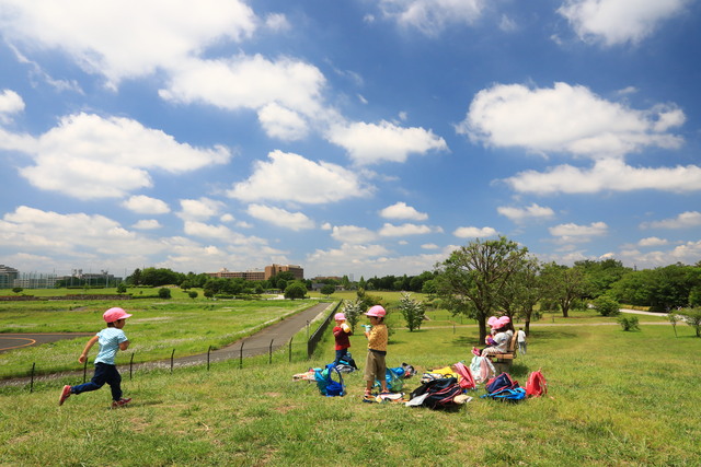 「夏近し」鈴木 忠良さん（2018年）撮影場所：武蔵野の森公園 展望の丘