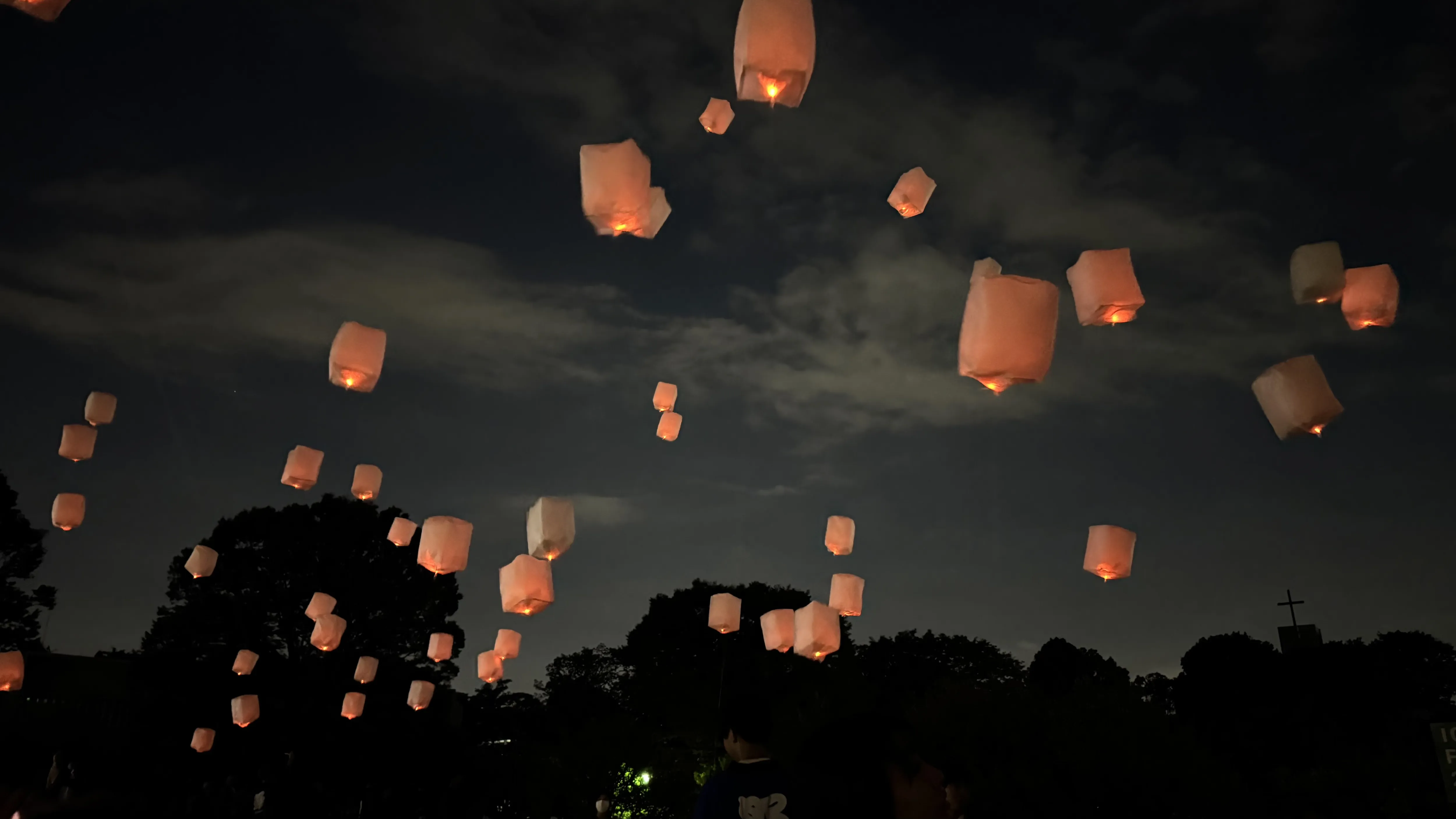 三鷹の魅力賞 灯りがのぼる夜